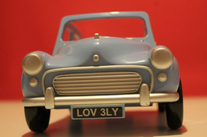Sylvanian Families Blue Morris Minor Car